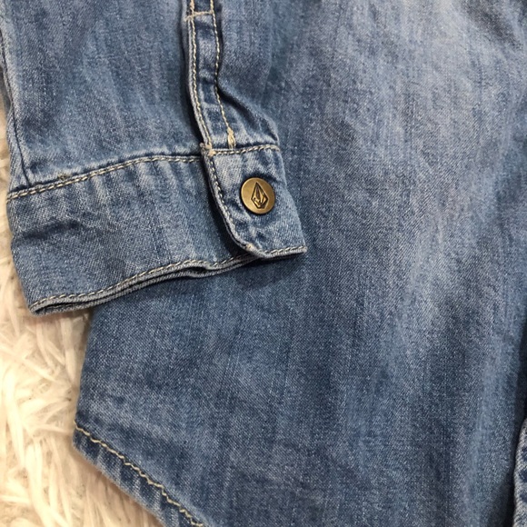 Volcom Denim Snap Button Long  Sleeve Shirt Size 4T - Picture 5 of 8